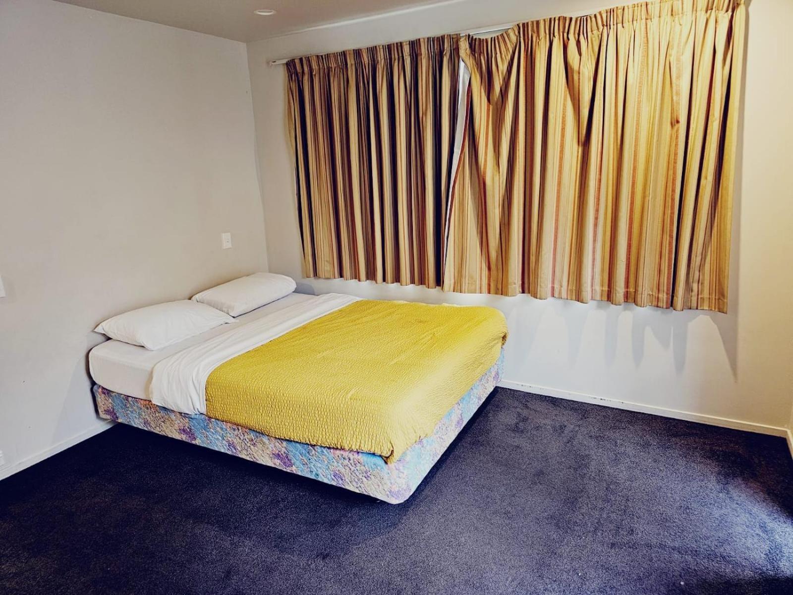Middlepark Motel Christchurch Exterior photo